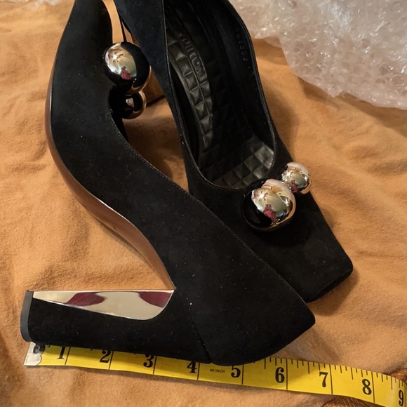 Louis Vuitton suede pumps - Picture 4 of 8